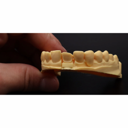 Photon S - 3D-принтер для стоматологии