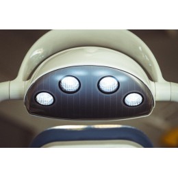Mercury 550 - стоматологическая установка с нижней подачей инструментов