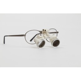 GL6 Classic 2.5 - бинокулярные лупы системы Flip-up на классической титановой оправе, увеличение 2.5x