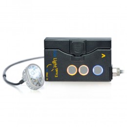 StarLight Nano 3 - переносной светодиодный осветитель, рассеянный свет, 3 светодиода разных цветов