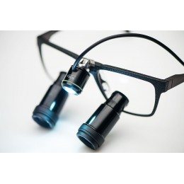 EOS 2.0 - светодиодный осветитель с карманным аккумулятором, 35000 люкс