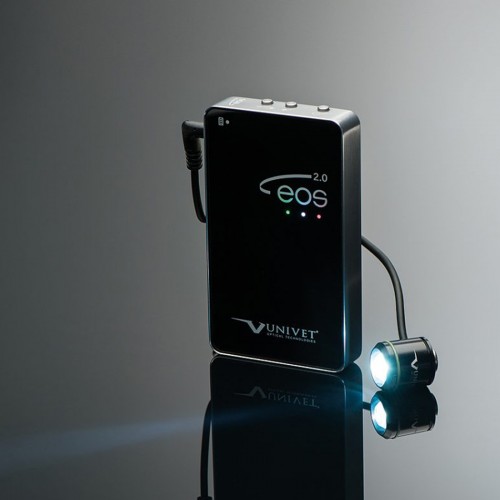 EOS 2.0 - светодиодный осветитель с карманным аккумулятором, 35000 люкс | Univet (Италия)