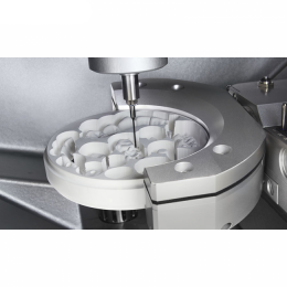 VHF R5 - 5-осный фрезерный станок для сухой и влажной фрезеровки