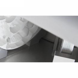 VHF R5 - 5-осный фрезерный станок для сухой и влажной фрезеровки